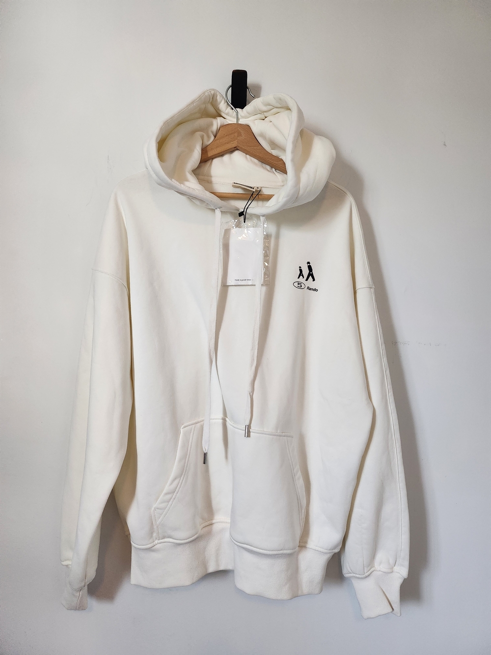 Men's Streetwear Cream Pullover Hoodie with Minimal Chest Logo